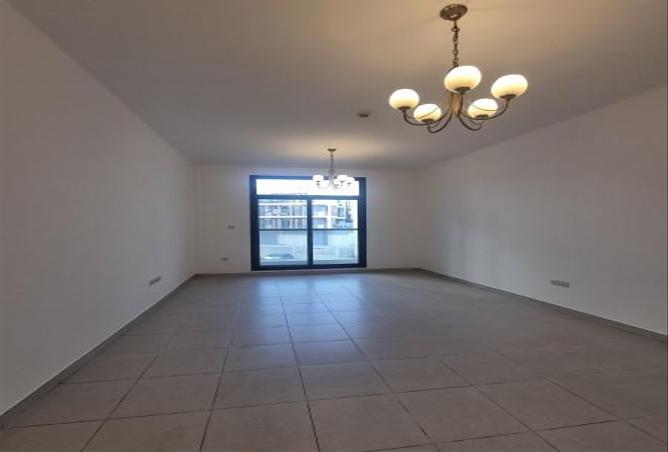 73112428 - Property Image 2