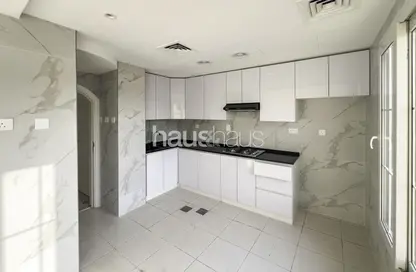 Villa - 2 Bedrooms - 2 Bathrooms for rent in Springs 7 - The Springs - Dubai