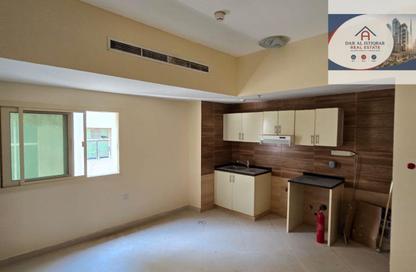 Apartment - Studio - 1 Bathroom for rent in Danat Al Khan Tower - Al Khan Lagoon - Al Khan - Sharjah