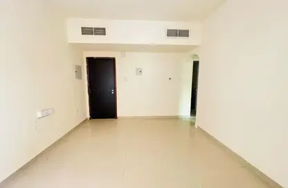 Apartment - 1 Bedroom - 1 Bathroom for rent in Fire Station Road - Muwaileh - Sharjah Apartment - 1 Bedroom - 1 Bathroom for rent in Fire Station Road - Muwaileh - Sharjah