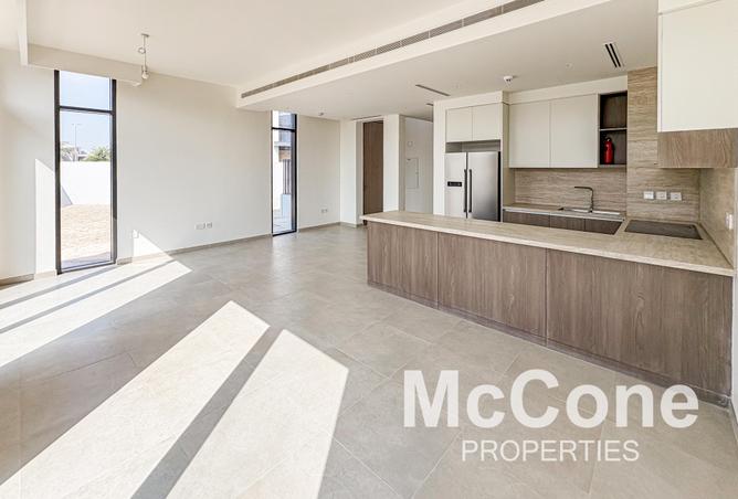 73114759 - Property Image 3