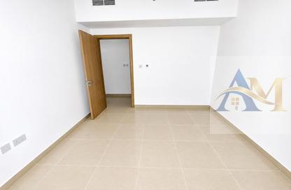 Apartment - 3 - 4 for rent in Jawaher Residences 1 - Jawaher Residences - Maryam Island - Al Khan - Sharjah Apartment - 3 - 4 for rent in Jawaher Residences 1 - Jawaher Residences - Maryam Island - Al Khan - Sharjah
