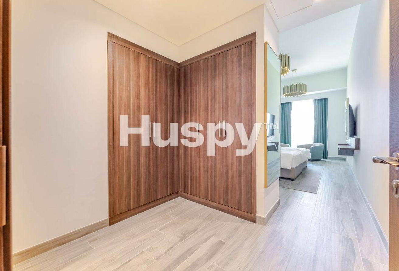 High Floor | Vacant | Furnished photo 4