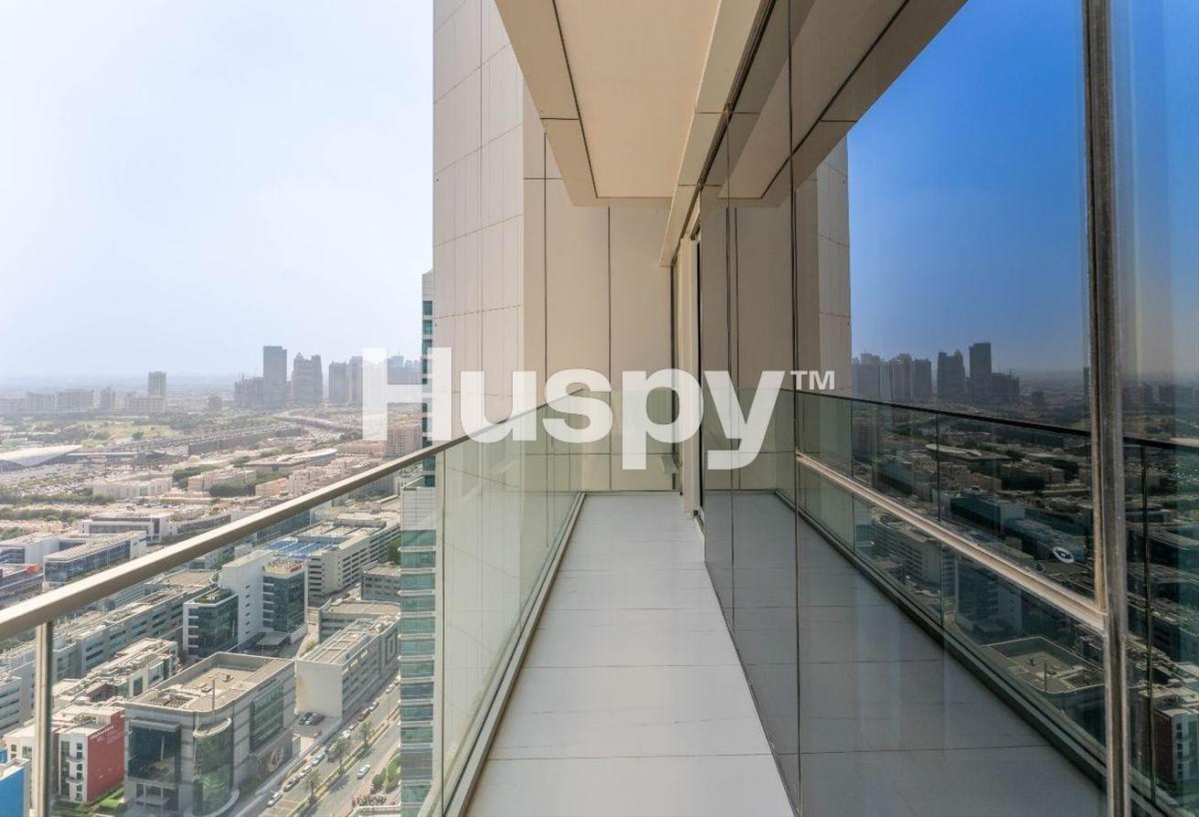 High Floor | Vacant | Furnished photo 11