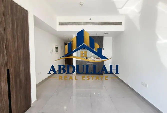 155589180 - Property Image 2