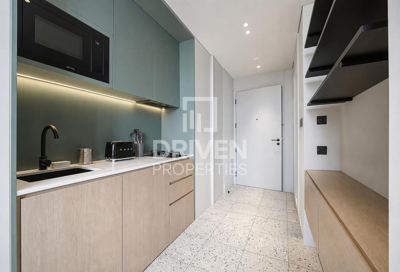 Spacious | Furnished | World Class Amenities photo 9