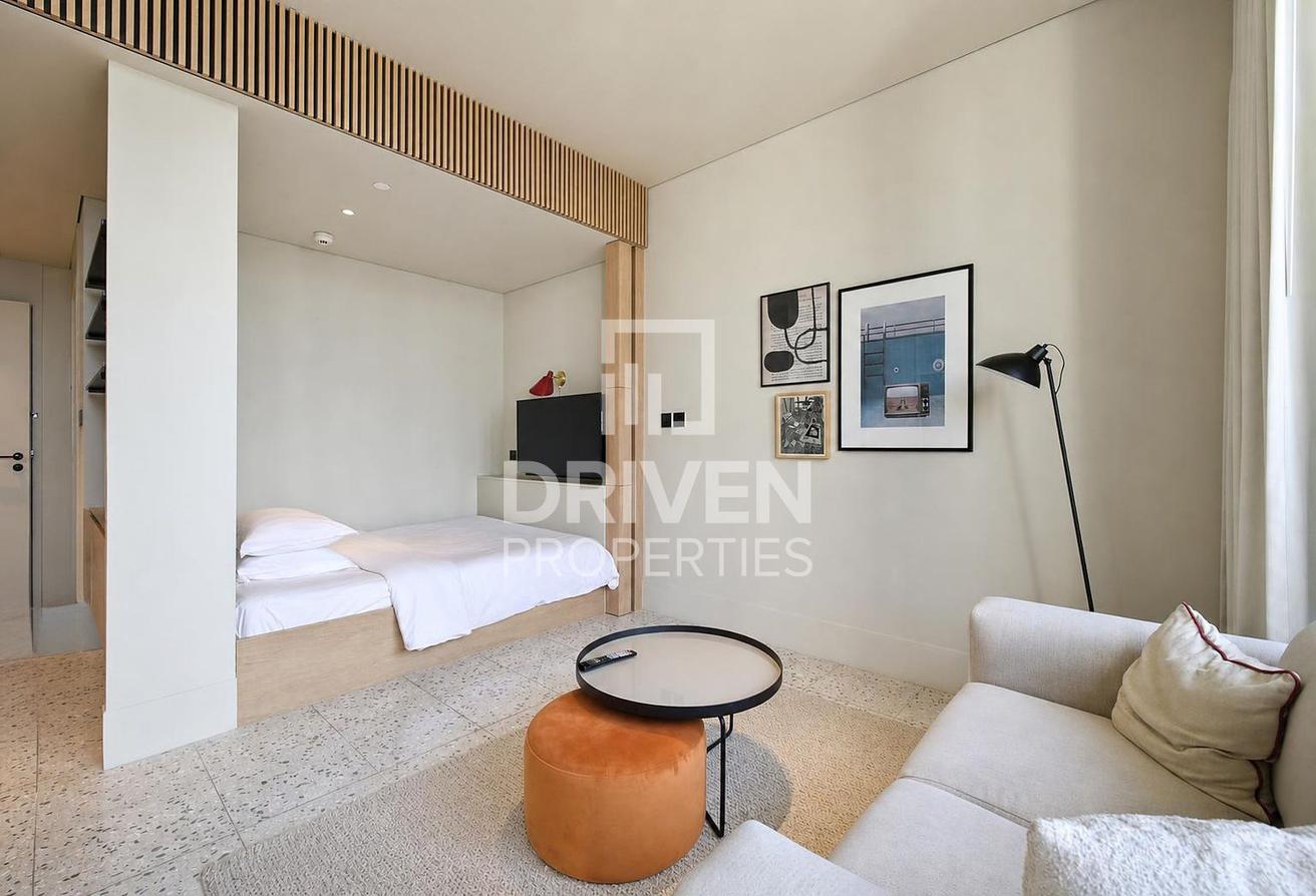 Spacious | Furnished | World Class Amenities photo 6
