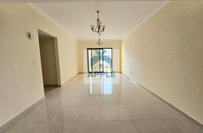Apartment - 3 Bedrooms - 3 Bathrooms for rent in Muwaileh 3 Building - Muwaileh - Sharjah