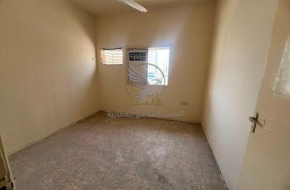 Apartment - 2 Bedrooms - 2 Bathrooms for rent in Abu Shagara building - Abu shagara - Sharjah