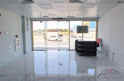 Shop - Studio - 1 Bathroom for rent in Muweileh Community - Muwaileh Commercial - Sharjah