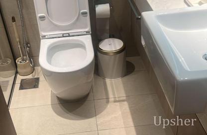 Apartment - 1 Bedroom - 2 Bathrooms for rent in Creek Views 2 - Dubai Healthcare City 2 - Al Jaddaf - Dubai