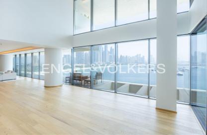 Apartment - 4 Bedrooms - 4 Bathrooms for sale in One at Palm Jumeirah - Palm Jumeirah - Dubai