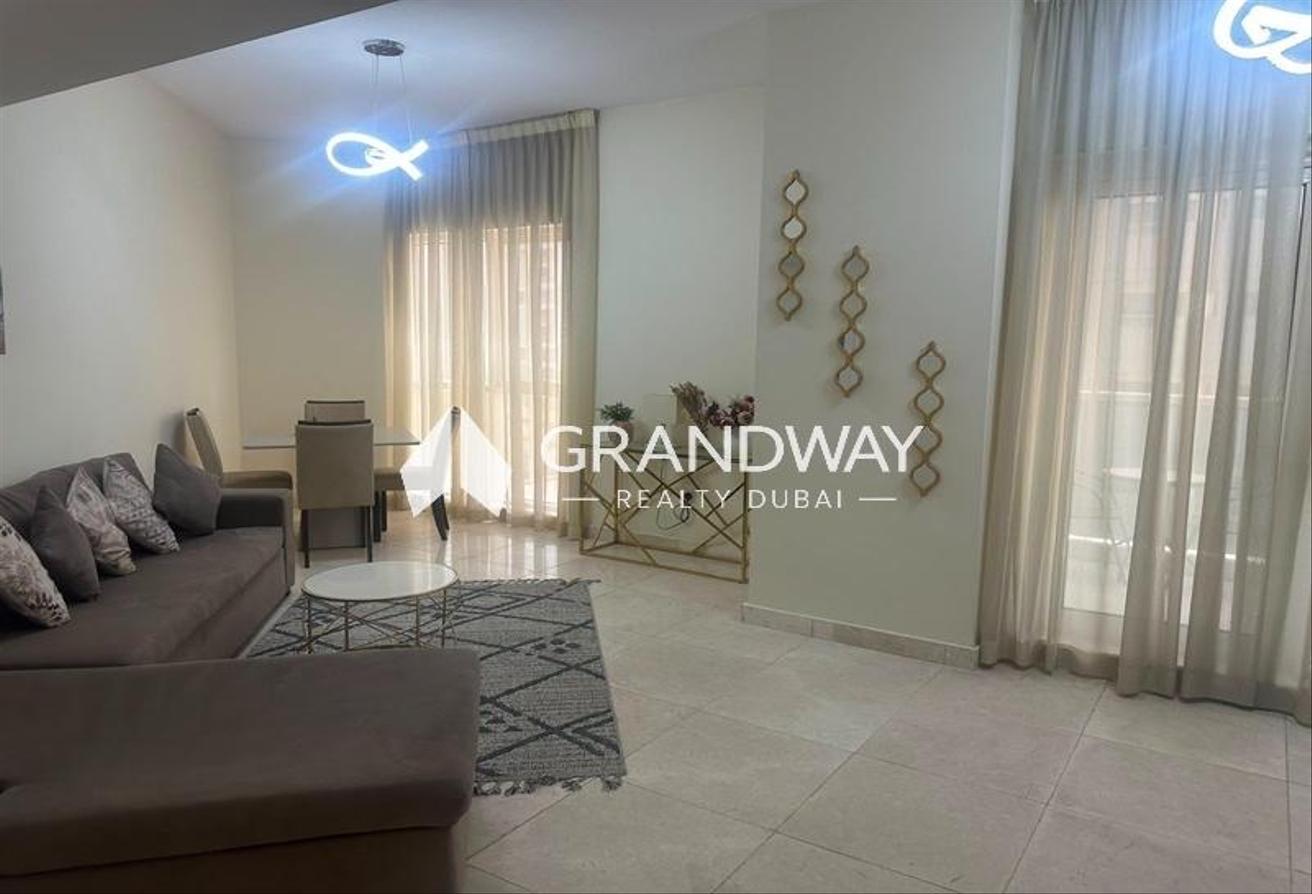 Bright 1BR | Great Amenities | Contemporary Living photo 13