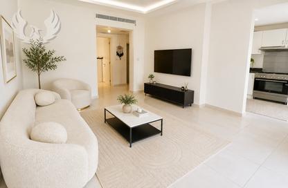 Townhouse - 2 Bedrooms - 3 Bathrooms for rent in Springs 14 - The Springs - Dubai