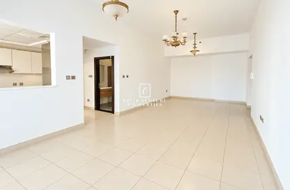 Apartment - 2 Bedrooms - 3 Bathrooms for rent in Glitz 3B - Glitz 3 - Glitz - Dubai Studio City - Dubai Apartment - 2 Bedrooms - 3 Bathrooms for rent in Glitz 3B - Glitz 3 - Glitz - Dubai Studio City - Dubai