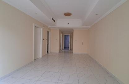 Apartment - 1 - 2 for rent in Fire Station Road - Muwaileh - Sharjah Apartment - 1 - 2 for rent in Fire Station Road - Muwaileh - Sharjah