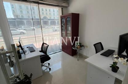 Office Space - Studio - 1 for rent in Al Rostamani Building - Port Saeed - Deira - Dubai Office Space - Studio - 1 for rent in Al Rostamani Building - Port Saeed - Deira - Dubai