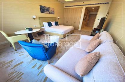 Apartment - Studio - 1 Bathroom for rent in The Palm Tower - Palm Jumeirah - Dubai