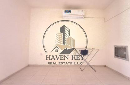 Apartment - Studio - 1 for rent in Fire Station Road - Muwaileh - Sharjah