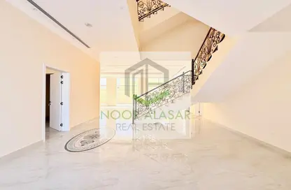 فيلا - 5 غرف نوم - 7 حمامات للايجار في العوير 1 - العوير - دبي