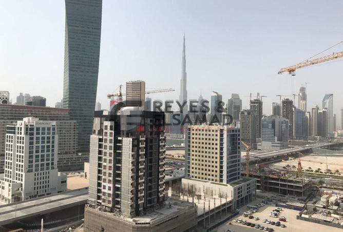 74232702 - Property Image 3