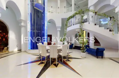Villa - 7+ Bedrooms - 7+ Bathrooms for rent in Sector E - Emirates Hills - Dubai