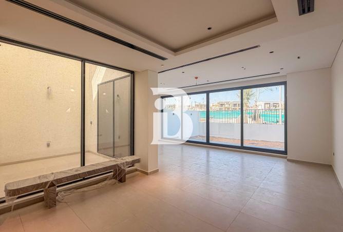97804455 - Property Image 3