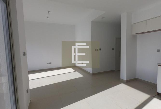 121101795 - Property Image 3