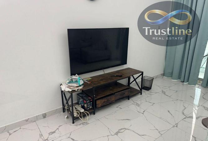 73115080 - Property Image 2