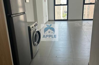 Apartment - Studio - 1 Bathroom for rent in Al Mamsha - Muwaileh - Sharjah