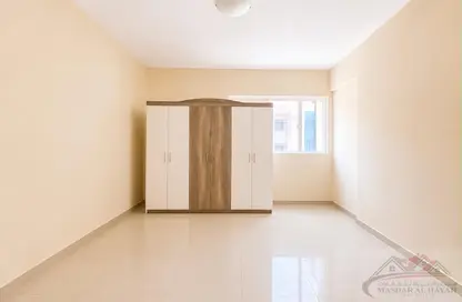 Apartment - 1 Bedroom - 2 Bathrooms for rent in Muwaileh 29 Building - Muwaileh - Sharjah