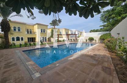 Villa - 3 - 3 for rent in District 8 - Jumeirah Park - Dubai