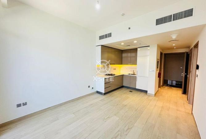 100843159 - Property Image 2