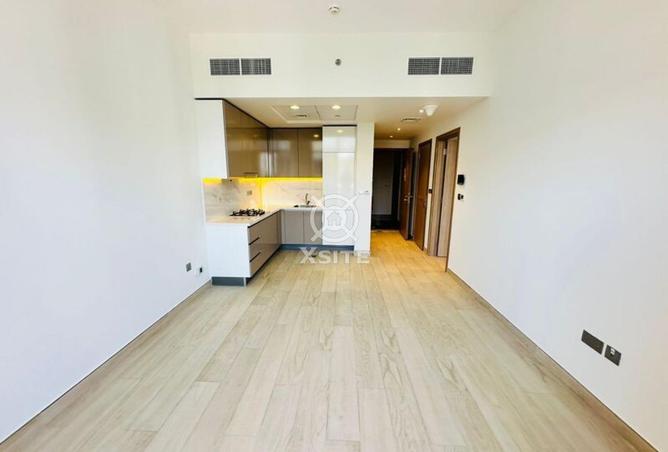 100843159 - Property Main Image