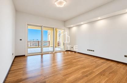Apartment - 2 - 3 for rent in Marina Residences 3 - Marina Residences - Palm Jumeirah - Dubai