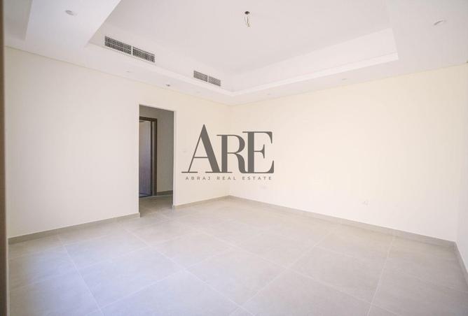 77773420 - Property Image 3