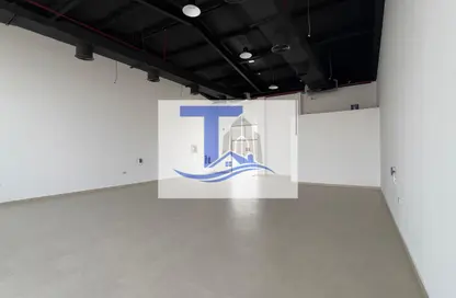 Shop - Studio for rent in Mohamed Bin Zayed City - Abu Dhabi