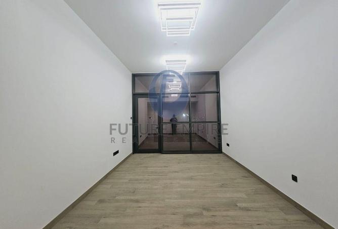 2MONTHS FREE LUXURIOUS 2BHK WITH BURJ KHALIFA VIEW photo 2