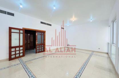 Apartment - 3 Bedrooms - 5 Bathrooms for rent in Al Khalidiya - Abu Dhabi Apartment - 3 Bedrooms - 5 Bathrooms for rent in Al Khalidiya - Abu Dhabi