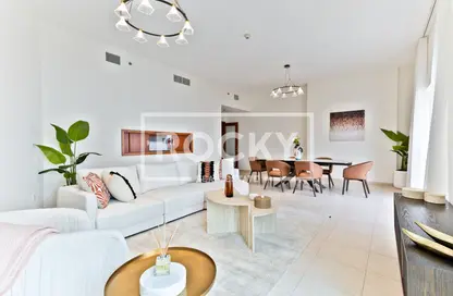 Apartment - 2 Bedrooms - 3 Bathrooms for sale in Dubai Jewel Tower - Dubai Media City - Dubai