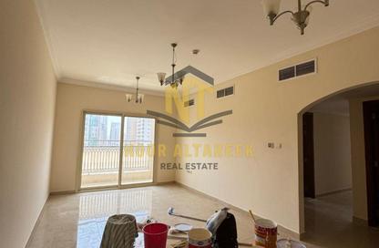 Apartment - 3 - 3 for rent in New Al Taawun Road - Al Taawun - Sharjah