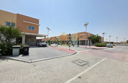 شقة - 3 غرف نوم - 4 حمامات للايجار في منازل الريف 2 - السمحة - أبوظبي