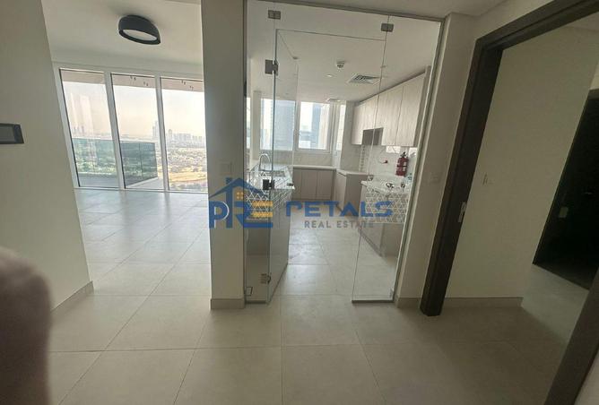 100392203 - Property Image 3