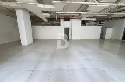 Shop - Studio for rent in Bahwan Tower Downtown - Downtown Dubai - Dubai