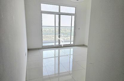 Apartment - 1 Bedroom - 2 Bathrooms for rent in Topaz Residence 3 - Topaz Residence - Dubai Silicon Oasis - Dubai