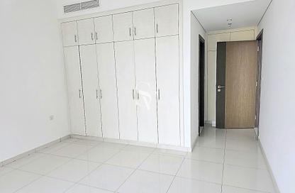 Apartment - 1 Bedroom - 2 Bathrooms for rent in Topaz Residence 3 - Topaz Residence - Dubai Silicon Oasis - Dubai