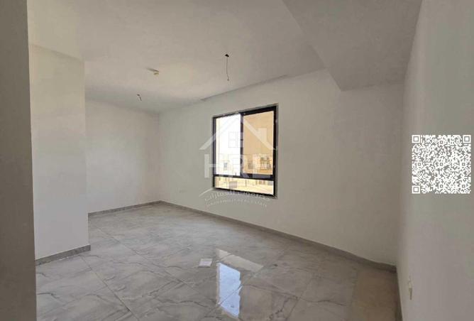 70680882 - صورة العقار 3