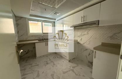 Apartment - 3 Bedrooms - 3 Bathrooms for rent in Al Mowaihat 3 - Al Mowaihat - Ajman
