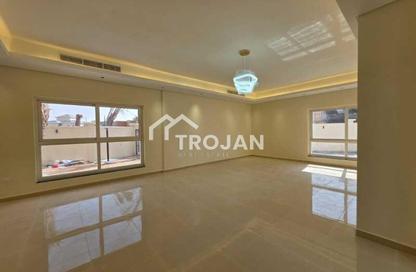 Villa - 5 Bedrooms - 7 Bathrooms for rent in Al Quoz 2 - Al Quoz - Dubai