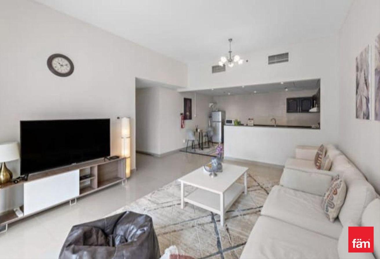 Ready To Move | Chiller Free | Fully Furnished photo 3